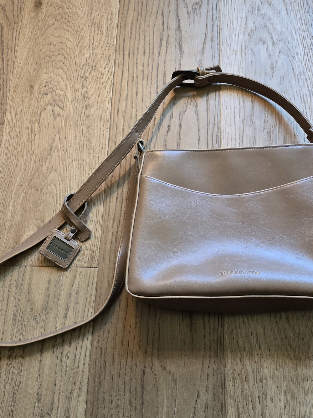 Liz Claiborne beige shoulder bag purse camel brown Y2K
